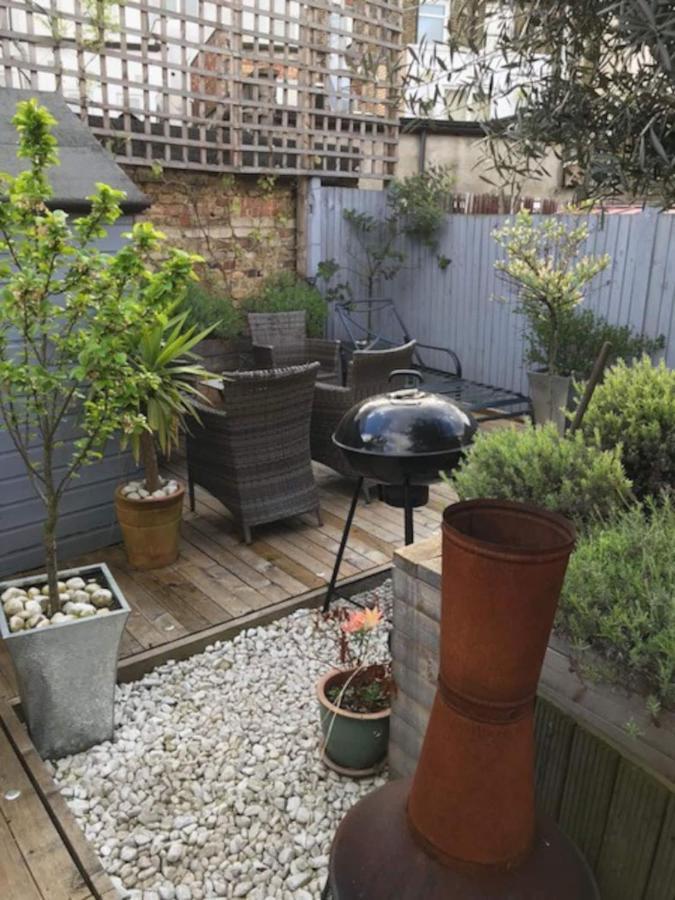 Stunning 3 Bedroom House With Garden In Battersea Appartement Londen